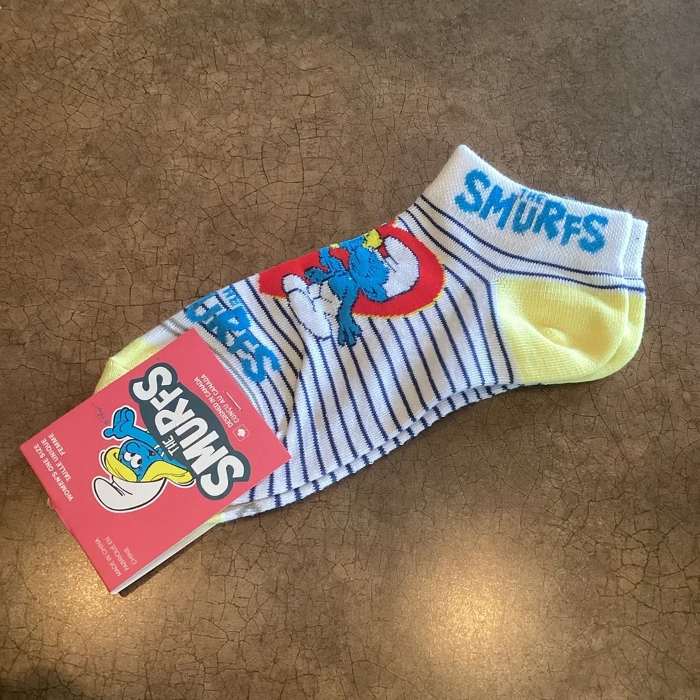 The Smurfs Kissing Heart Ankle Socks Footies One‎ Size NEW